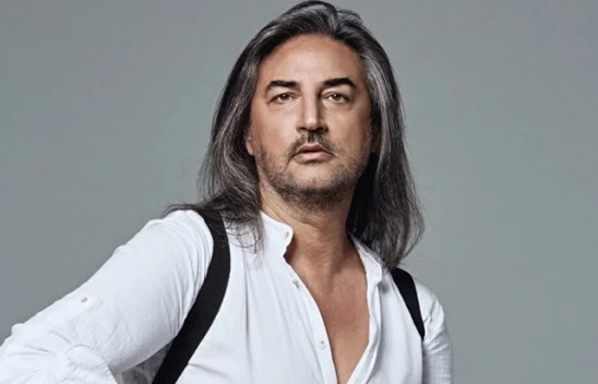 Çelik, 10 yıldır sır gibi sakladığı sevgilisiyle el ele görüntülendi! Bakın o isim kim çıktı?