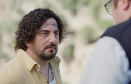 Cem Gelinoğlu'nun 'Tur Rehberi' filminden yeni teaser