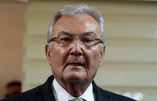 CHP Eski Genel Başkanı Deniz Baykal hayatını kaybetti