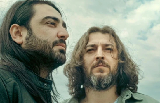 Deniz Küçükakyüz ile Selçuk Balcı'yı buluşturan şarkı