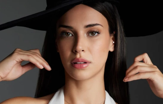 Devrim Özkan, ekranlara bomba gibi dönüyor