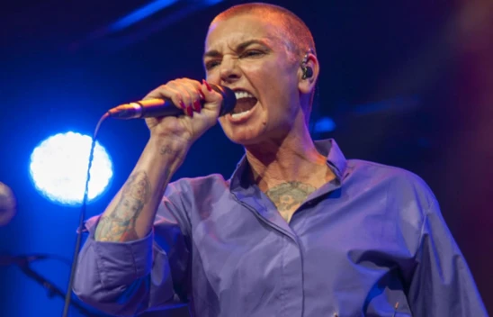Dünyaca ünlü şarkıcı Sinead O'Connor hayatını kaybetti
