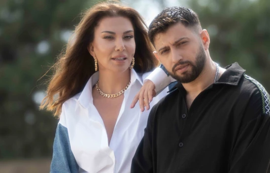 Ebru Yaşar, yeni şarkısı Kehribar ile müzik piyasasını altüst etti