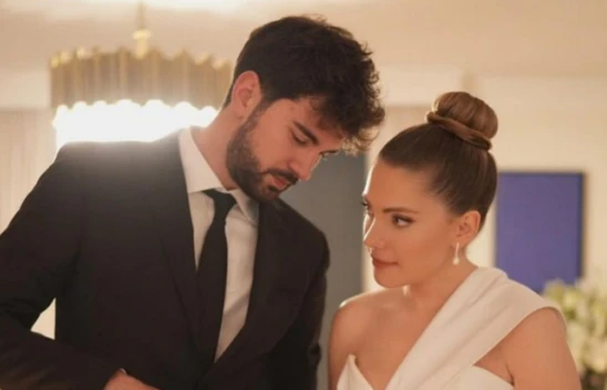 Eda Ece ile Buğrahan Tuncer nişanlandı