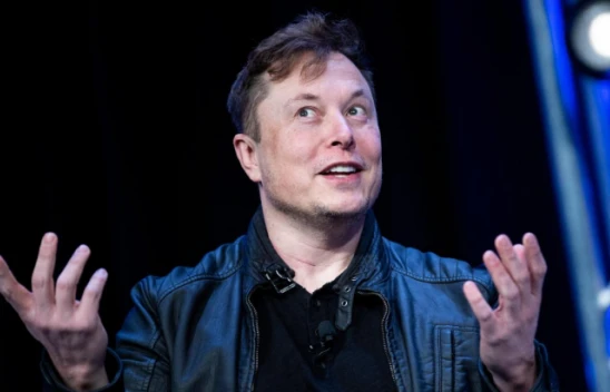 Elon Musk, dünyanın en zengini unvanını geri aldı