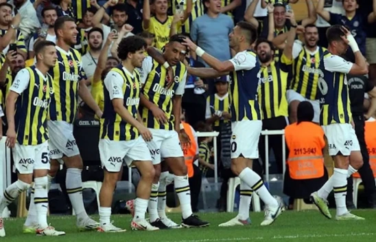 Fenerbahçe-Antalyaspor maçında gol düellosu