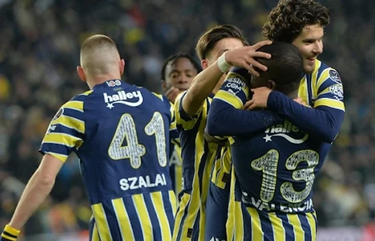 Fenerbahçe, Kasımpaşa'yı Valencia'nın şovuyla yıktı: 5-1