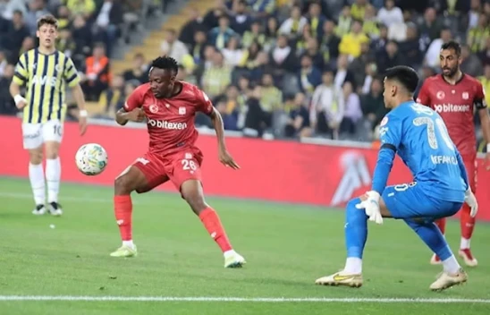 FIFA, Al-Nassr'a transfer yasağı getirdi! Nedeni Sivassporlu Ahmed Musa…