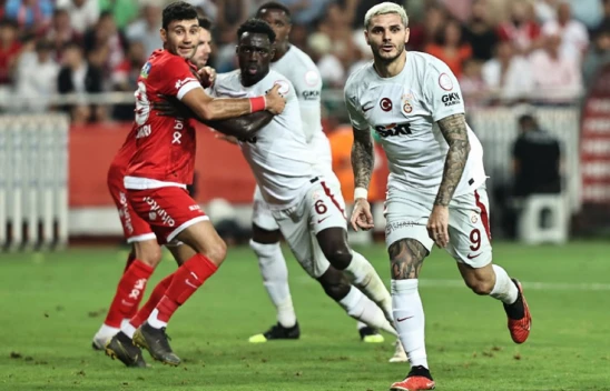Galatasaray, Antalyaspor'u deplasmanda 2-0 mağlup etti
