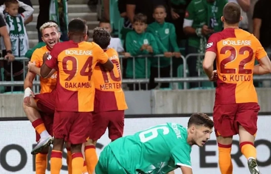 Galatasaray, Olimpija Ljubljana'yı deplasmanda farklı yenerek tur kapısını araladı