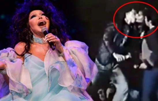 Hayranı sahneye atlayıp Bülent Ersoy'u dudağından öptü! Görüntü yıllar sonra ortaya çıktı!