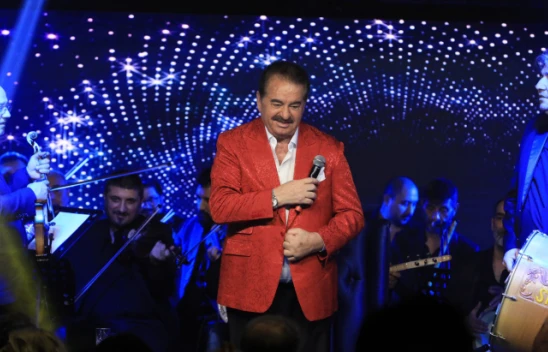 İbrahim Tatlıses'in Günay'daki perde saygısı ayakta alkışlandı