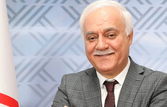 İlahiyatçı Nihat Hatipoğlu hastaneye kaldırıldı