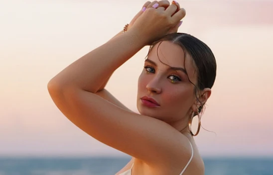 Irmak Arıcı'dan yeni şarkı! 'Eften Püften'