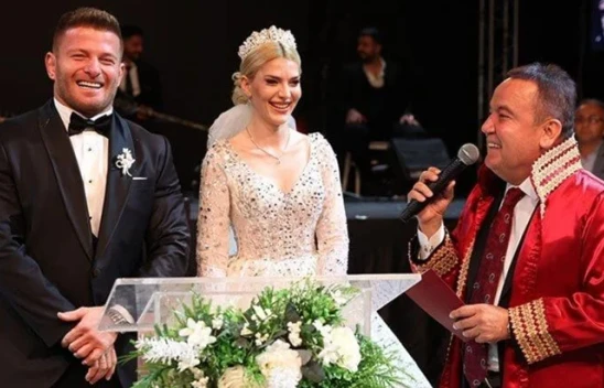 İsmail Balaban ile İlayda Şeker ikinci düğünü yaptı