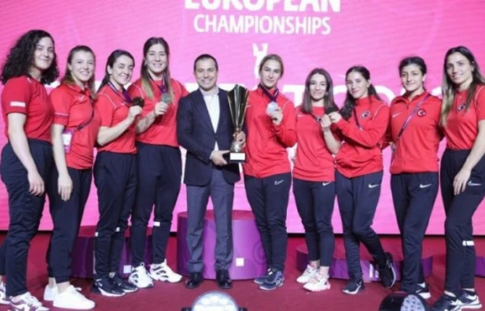 Kadın Güreş Milli Takımı, tarihte ilk kez Avrupa Şampiyonu oldu