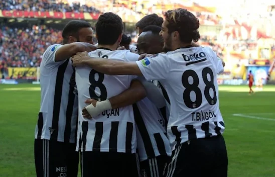 Kayserispor'u deplasmanda yenen Beşiktaş, seriye bağladı