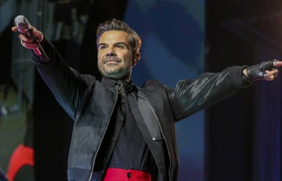 Kenan Doğulu ve Gaye Su Akyol'dan siyasilere izin sitemi