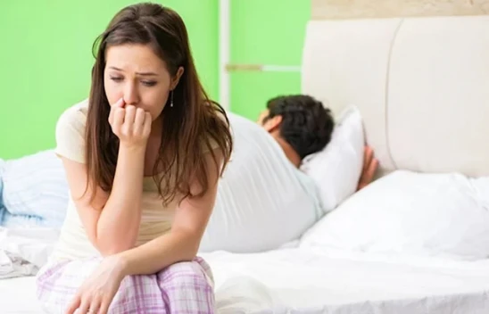 Koronavirüs geçiren kadınlarda cinsel istek azalıyor mu? Uzman isim açıkladı!