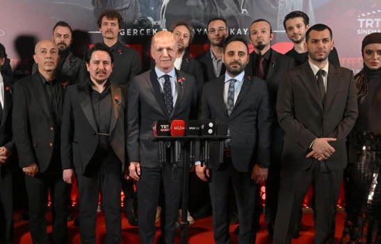 'Nefes - Yer Eksi İki' filminin galasına yoğun ilgi ünlü isimler bu galada buluştu