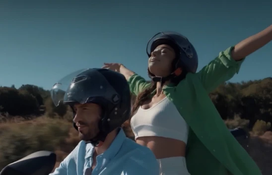 Netflix'in Ayça Ayşin Turan ve Ekin Koç'lu Sen İnandır filminden ilk fragman yayınlandı