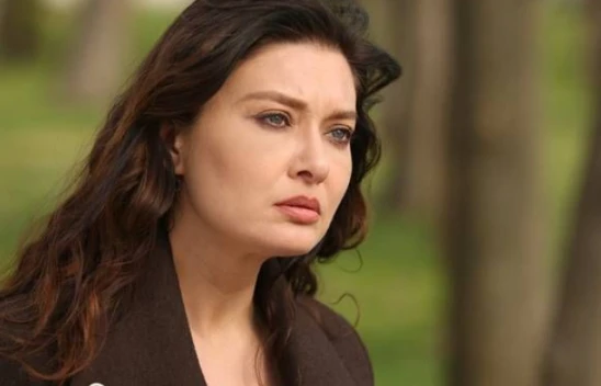 Nurgül Yeşilçay, sevenlerini yine korkuttu