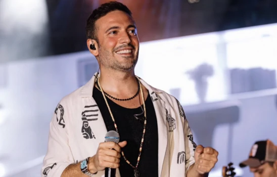 Oğuzhan Koç, 65 bin kişiye şarkı söyledi