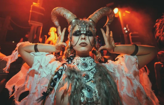 Özgür Aras'tan Bodrum'da yeni mekan: Envy Night Life