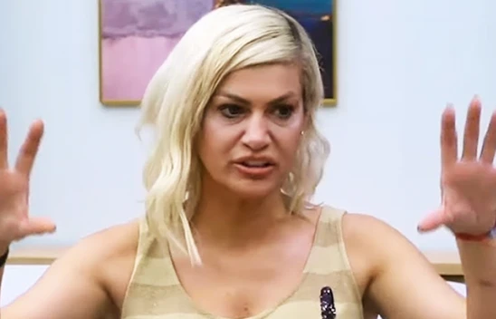 Popstar Mehtap'a Amsterdam'da hırsız şoku! Soyuldu!