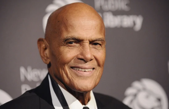Şarkıcı Harry Belafonte hayatını kaybetti