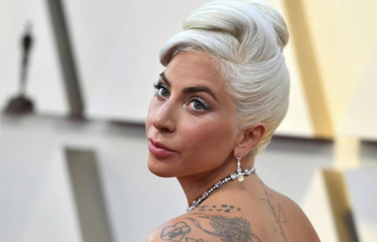 Şarkıcı Lady Gaga, cinsellik itirafıyla şoke etti