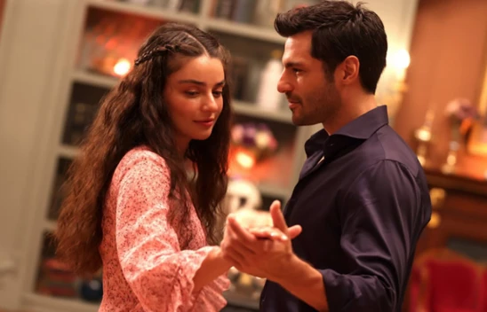 Serkan Çayoğlu ve Ayça Ayşin Turan'lı Kader Bağları'nın ilk tanıtımı büyük ilgi gördü