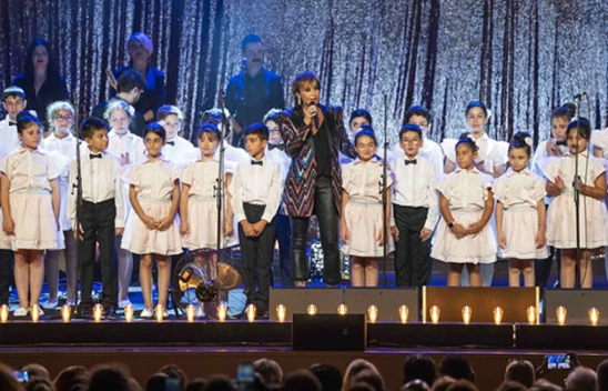 Sıla ve İyilik Korosu'nun şovu duygulandırdı