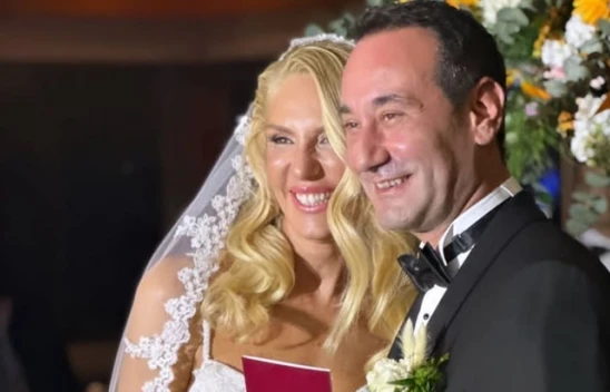 Sunucu Burak Birsen ile Nergis Akgün evlendi