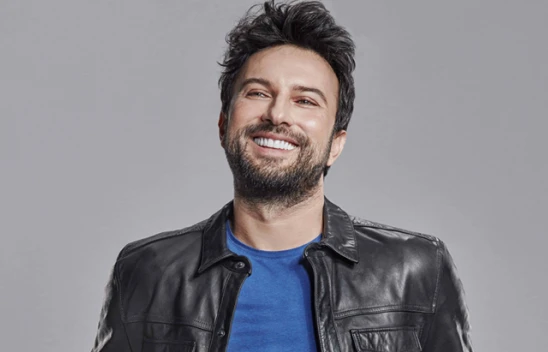 Tarkan'ın yıllar önce Türk Sanat Müziği eğitimi aldığı fotoğrafı ortaya çıktı