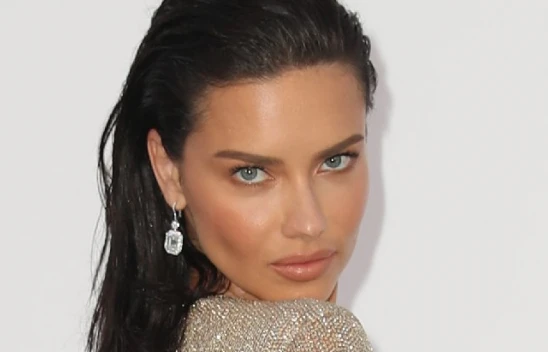 Top model Adriana Lima'nın son hali gündem oldu