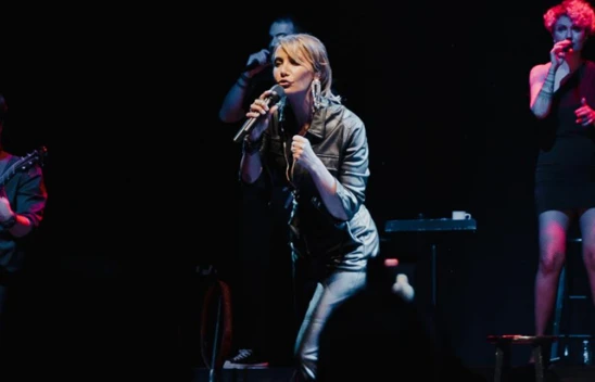 Toronto Massey Hall'de Sıla rüzgarı esti