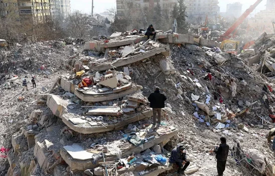 Türkiye'nin 'Yenilenmiş Diri Fay Haritası' yayındı! İşte içinden fay hattı geçen 42 il ve 110 ilçe…