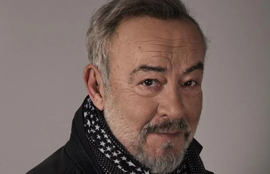 Usta oyuncu Mehmet Ulay, hayatını kaybetti