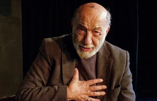 Usta oyuncu Yılmaz Gruda, hastaneye kaldırıldı