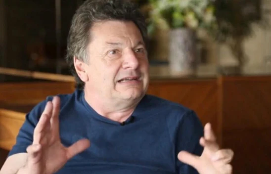 Vedat Milor eşiyle fotoğrafını paylaştı, sosyal medyada gündem oldu