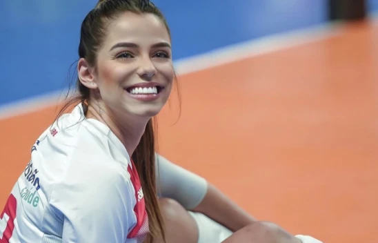 Voleybolcu Key Alves'in kazancı dudak uçuklattı