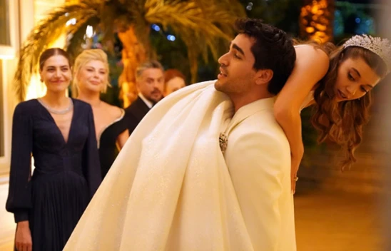 Yalı Çapkını'nda Seyran ve Ferit yeniden evleniyor