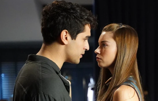 Yalı Çapkını yıldızları Afra Saraçoğlu ile Mert Ramazan'ın hayranlarını sevindirecek haber