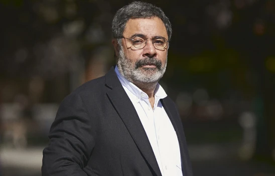 Yazar Ahmet Ümit, korona virüse yakalandı