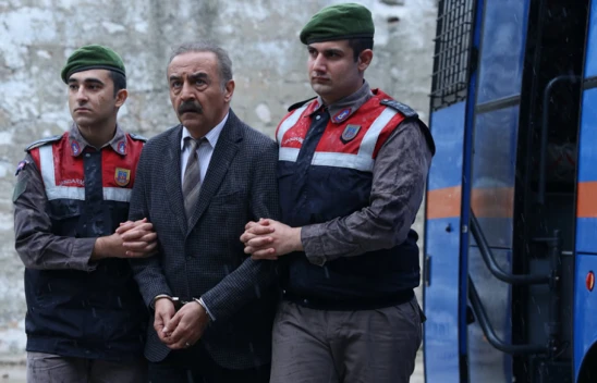 Yılmaz Erdoğan'dan İnci Taneleri! İnci ne kadar değerli, iplik o kadar ince…