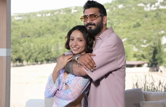 Zeynep Bastık vefa borcunu ödedi