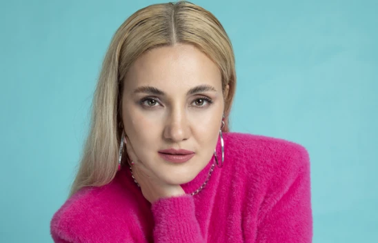 Ezgi Ayçe'nin 'Hayırdır' şarkısının klibi yayınlandı