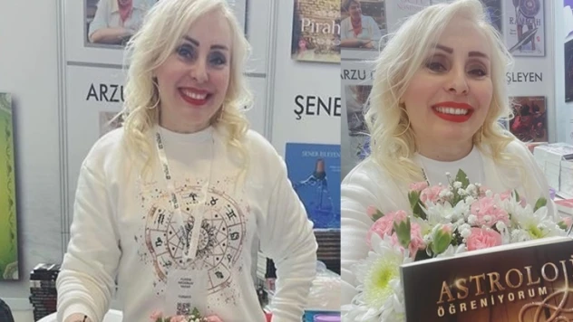 Gazeteci Funda Akosman, TÜYAP Kitap Fuarı'nda okurlarıyla buluştu