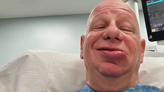 Komedyen Jeff Ross, dondurma yüzünden hastanelik oldu